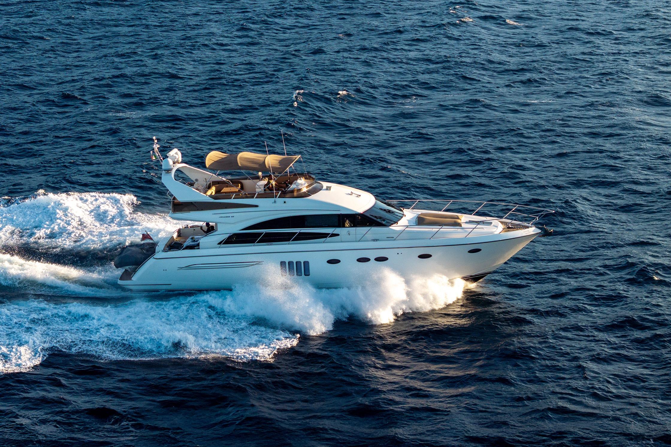 2009 Princess 62