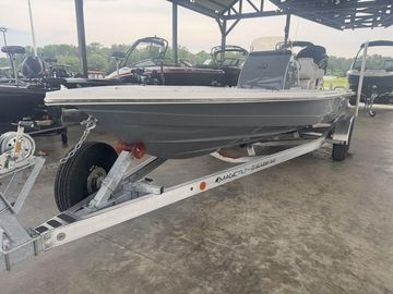 2026 Blazer 675 Ultimate Bay