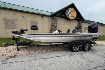 2025 Ranger RT198P