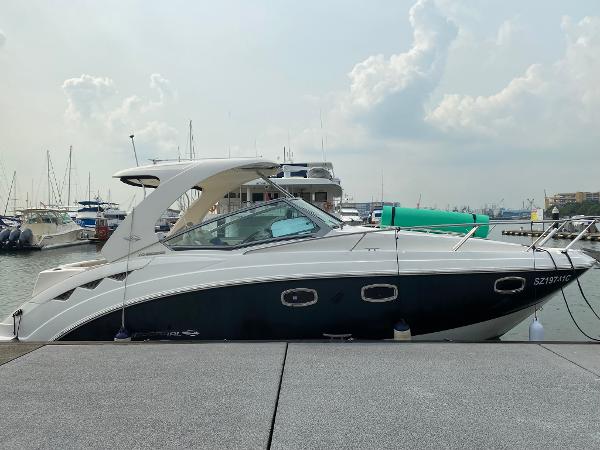 2011 Chaparral 310 Signature