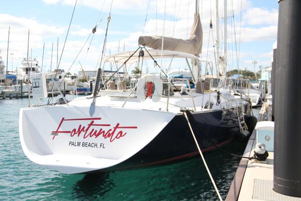 1991 Southern Wind 72