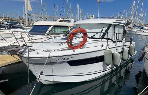 2022 Jeanneau Merry Fisher 895