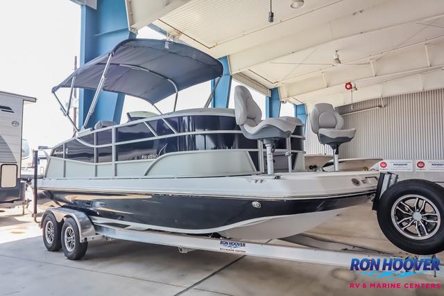 2025 Hurricane FunDeck 2260 REF