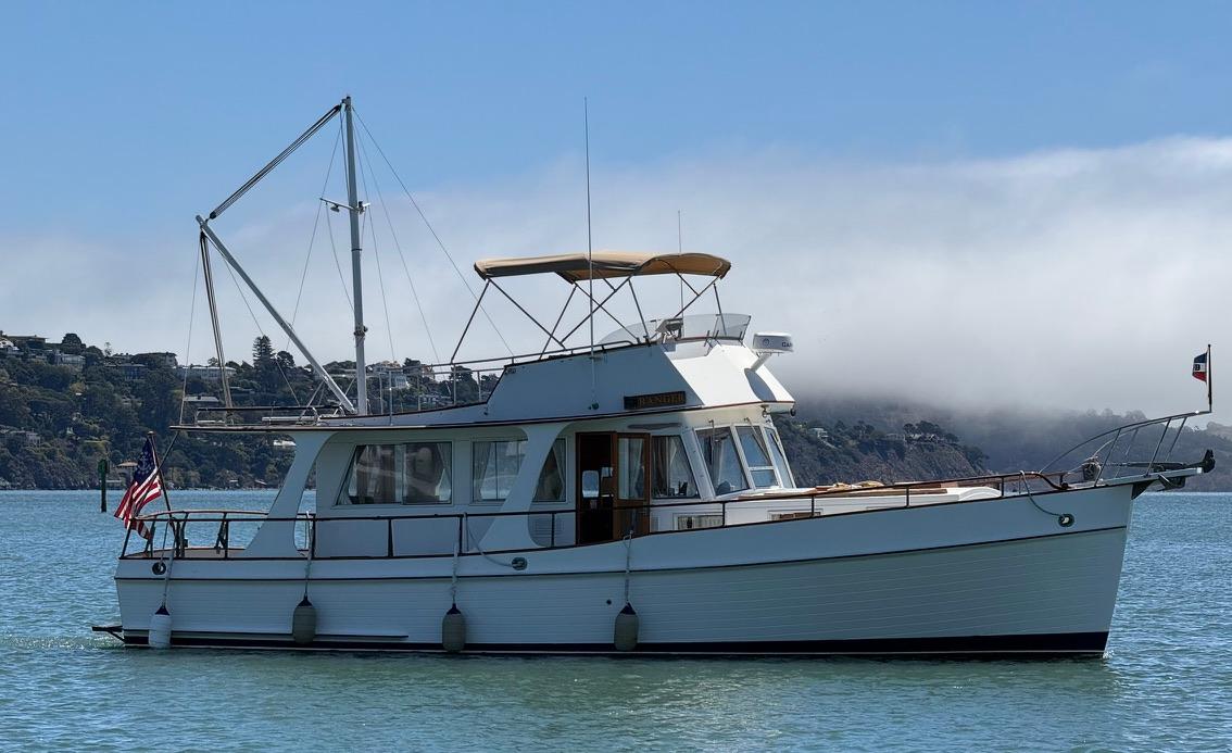 1986 Grand Banks 42 Europa