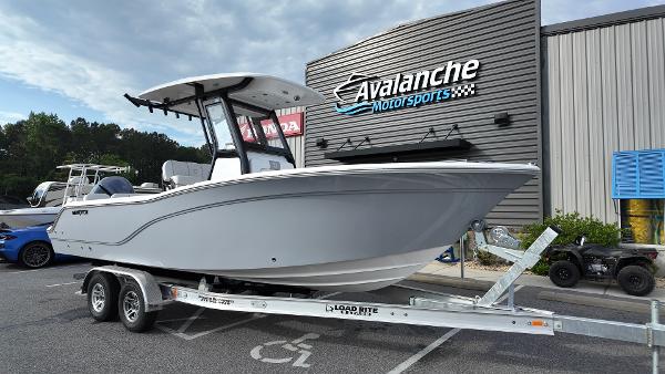 2025 Sea Fox 248 Commander