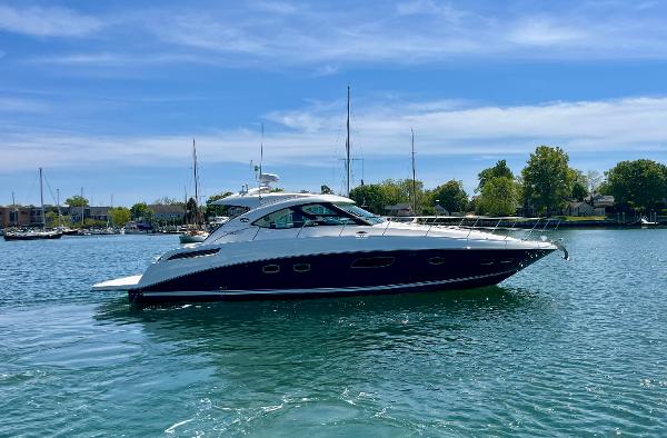 2011 Sea Ray 470 Sundancer