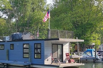 2021 East Coast Houseboats Freedom 40