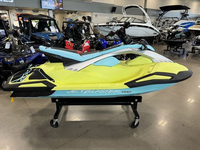 Yamaha WaveRunner JetBlaster PRO 3-Up