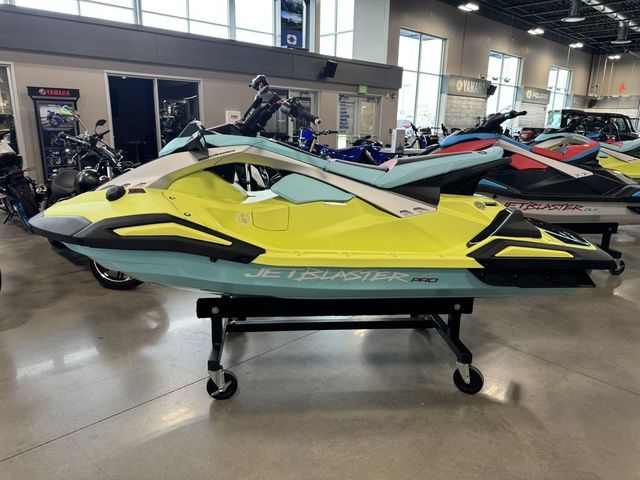 Yamaha WaveRunner JetBlaster PRO 3-Up