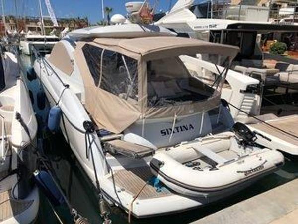2009 Sunseeker Portofino 47