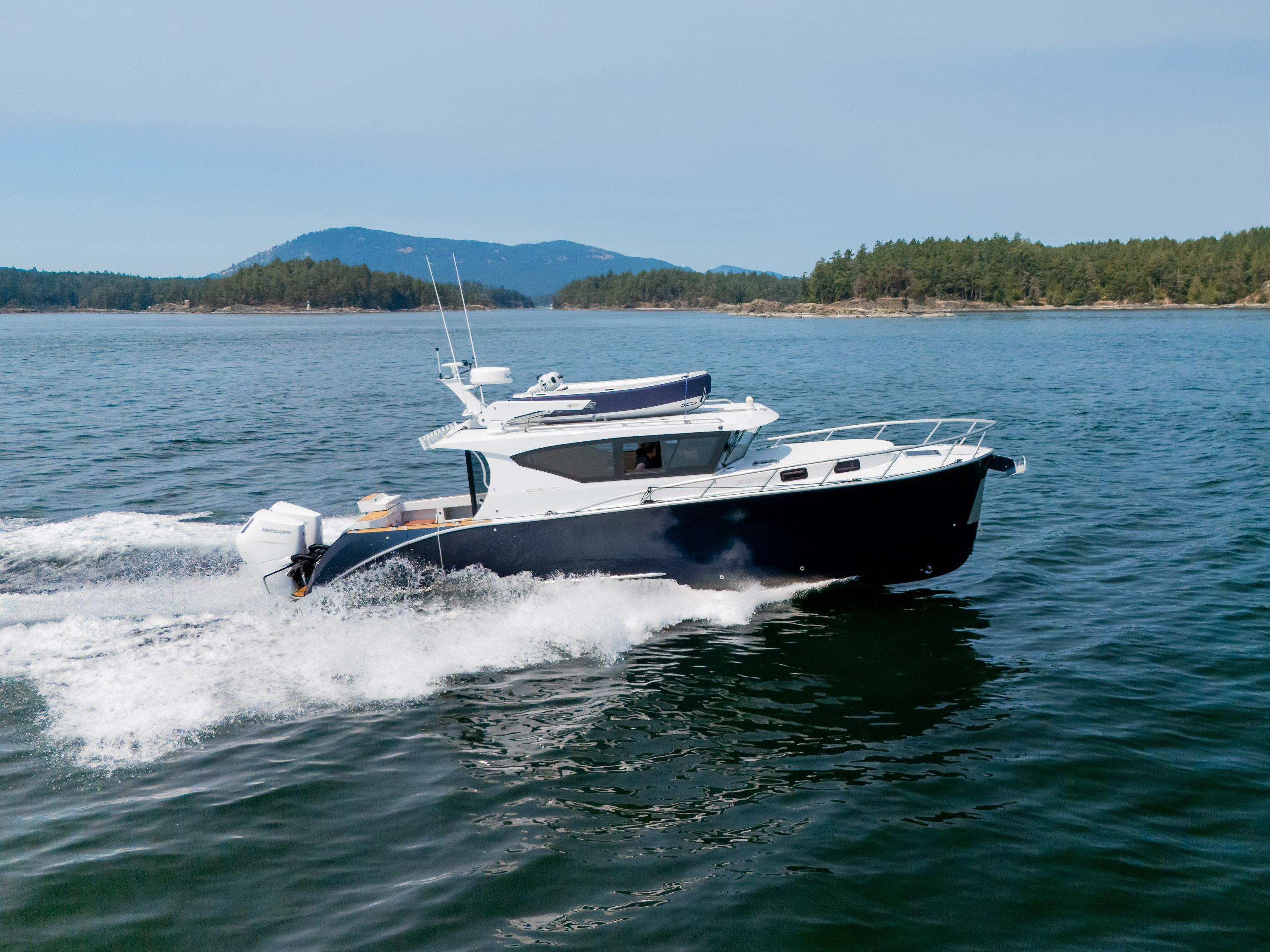 2024 Herley 11 Explorer