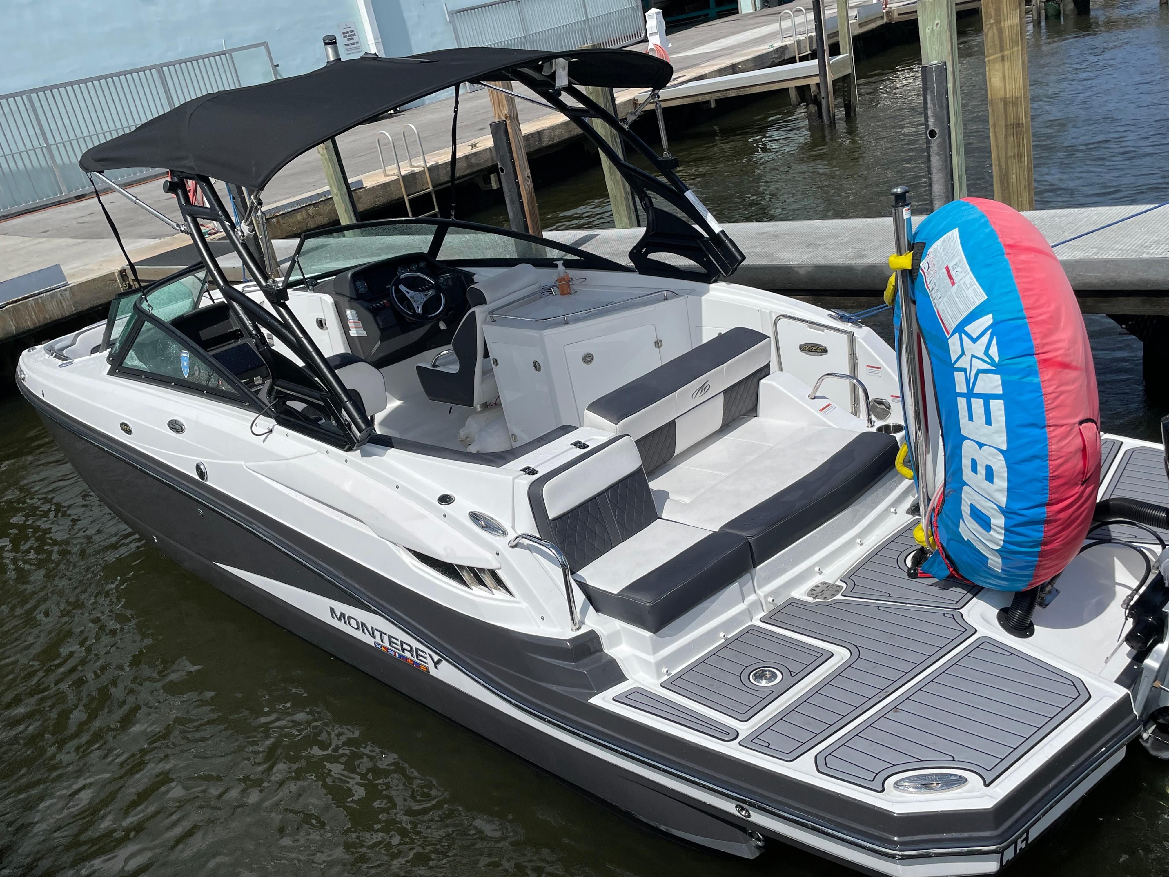 2021 Monterey M65 Express Cruiser, Miami Beach United States - boats.com