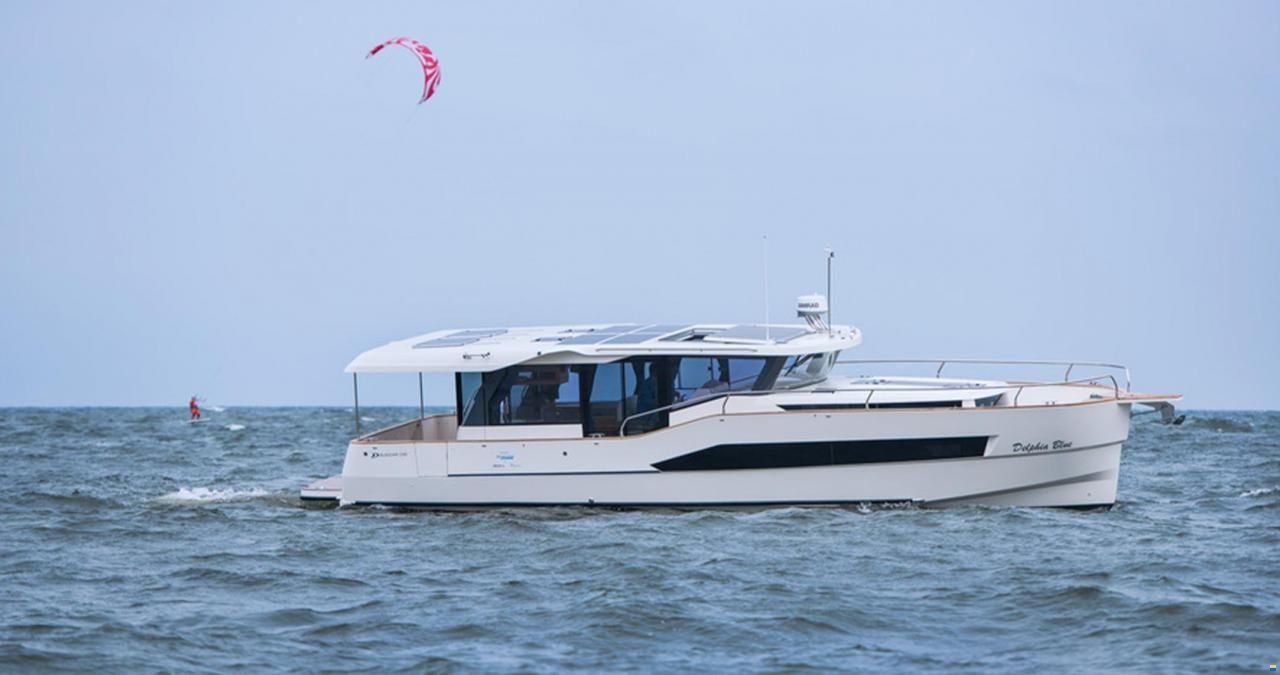 2025 Delphia Yachts 12 Sedan