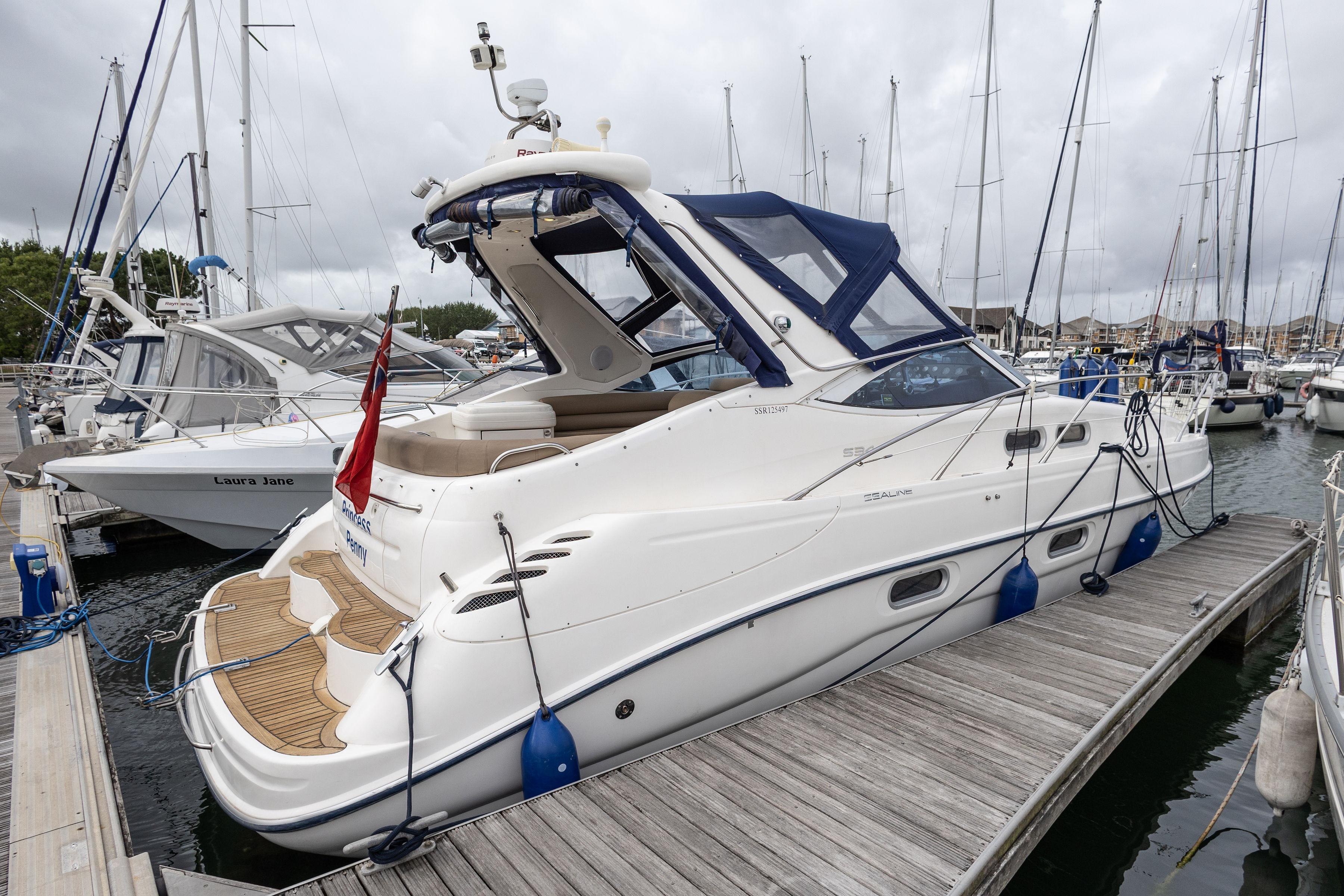 2004 Sealine S34