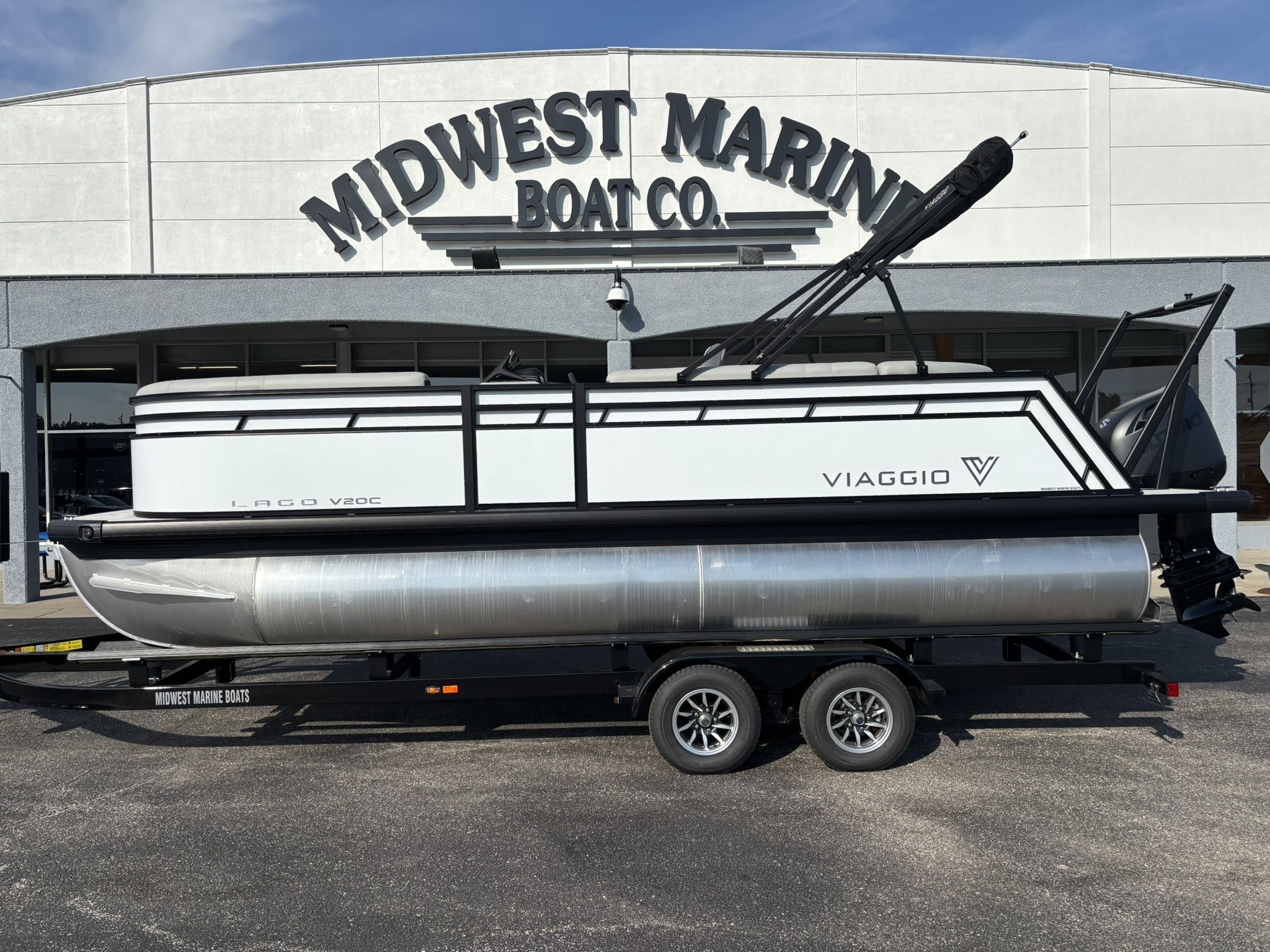 Viaggio V20C 2026 Viaggio V20C pontoon boat on trailer at Midwest Marine Boat Co.