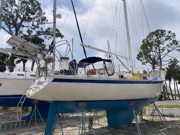 1984 Irwin 34 Sloop
