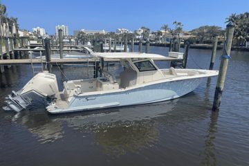 2023 Scout 305 LXF