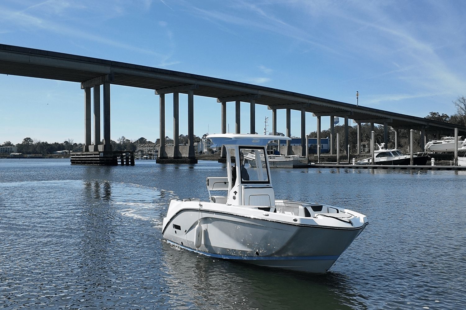2025 Yamaha Boats 222 FSH Sport