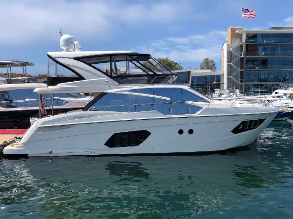 Absolute 50 Fly Exterior