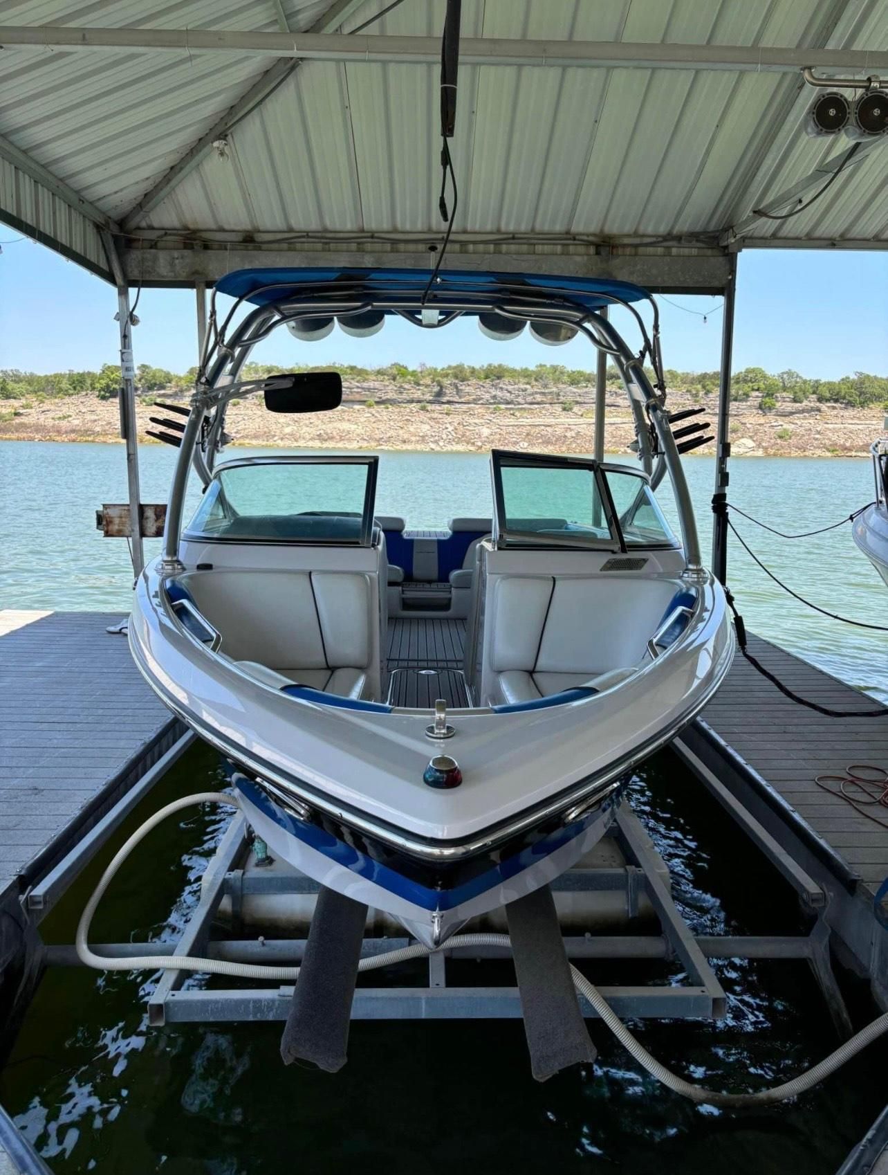 2008 Correct Craft 230 Super Air