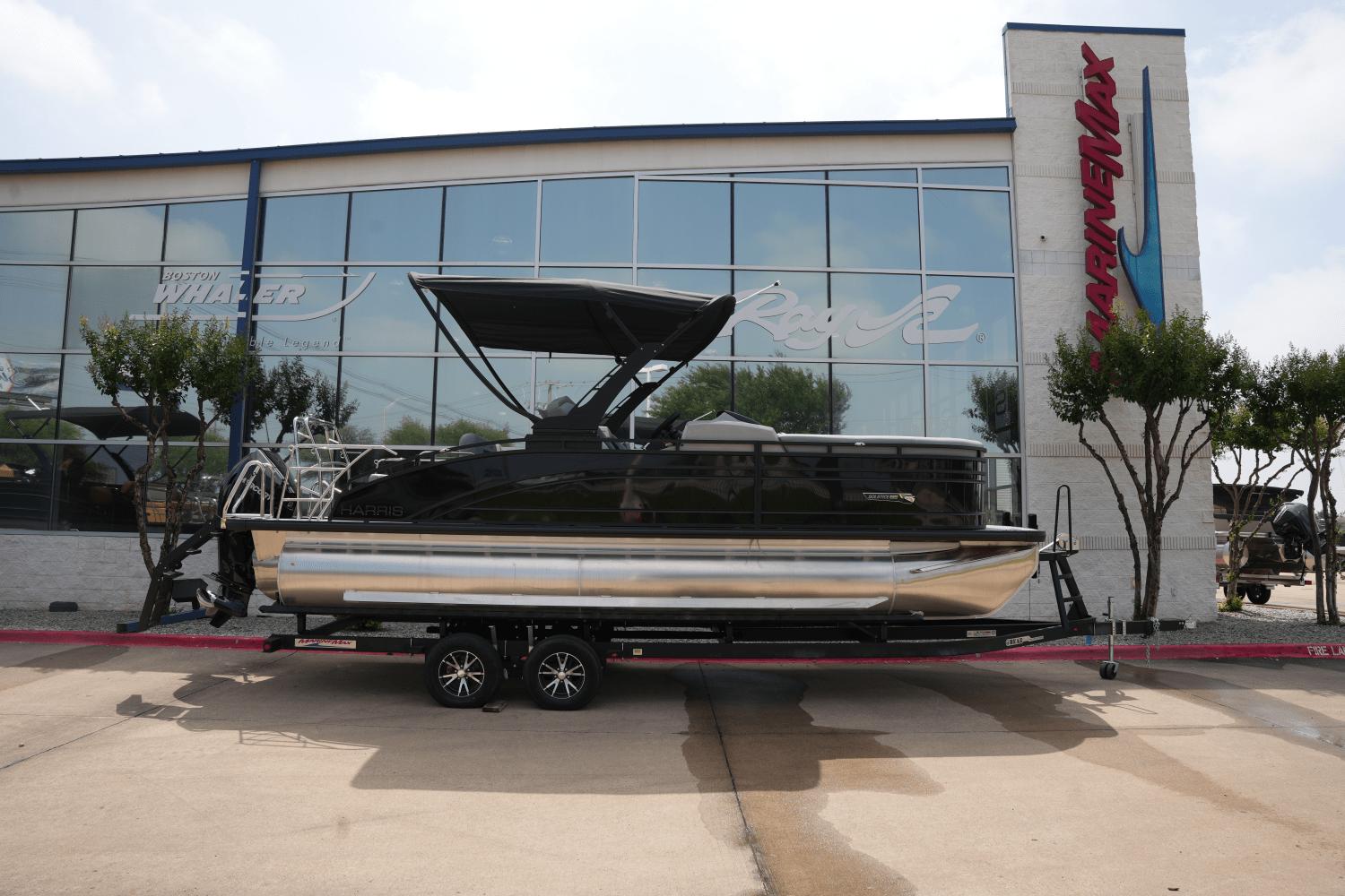 2025 Harris 230 Solstice