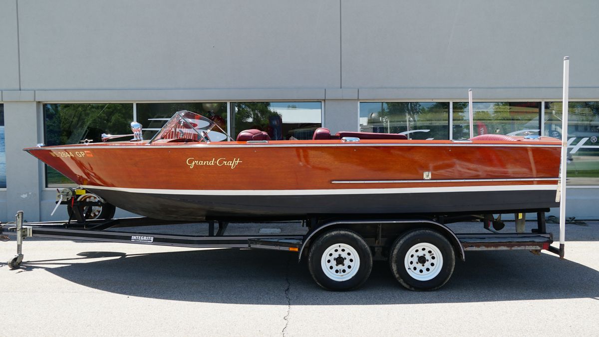 1998 Grand Craft 