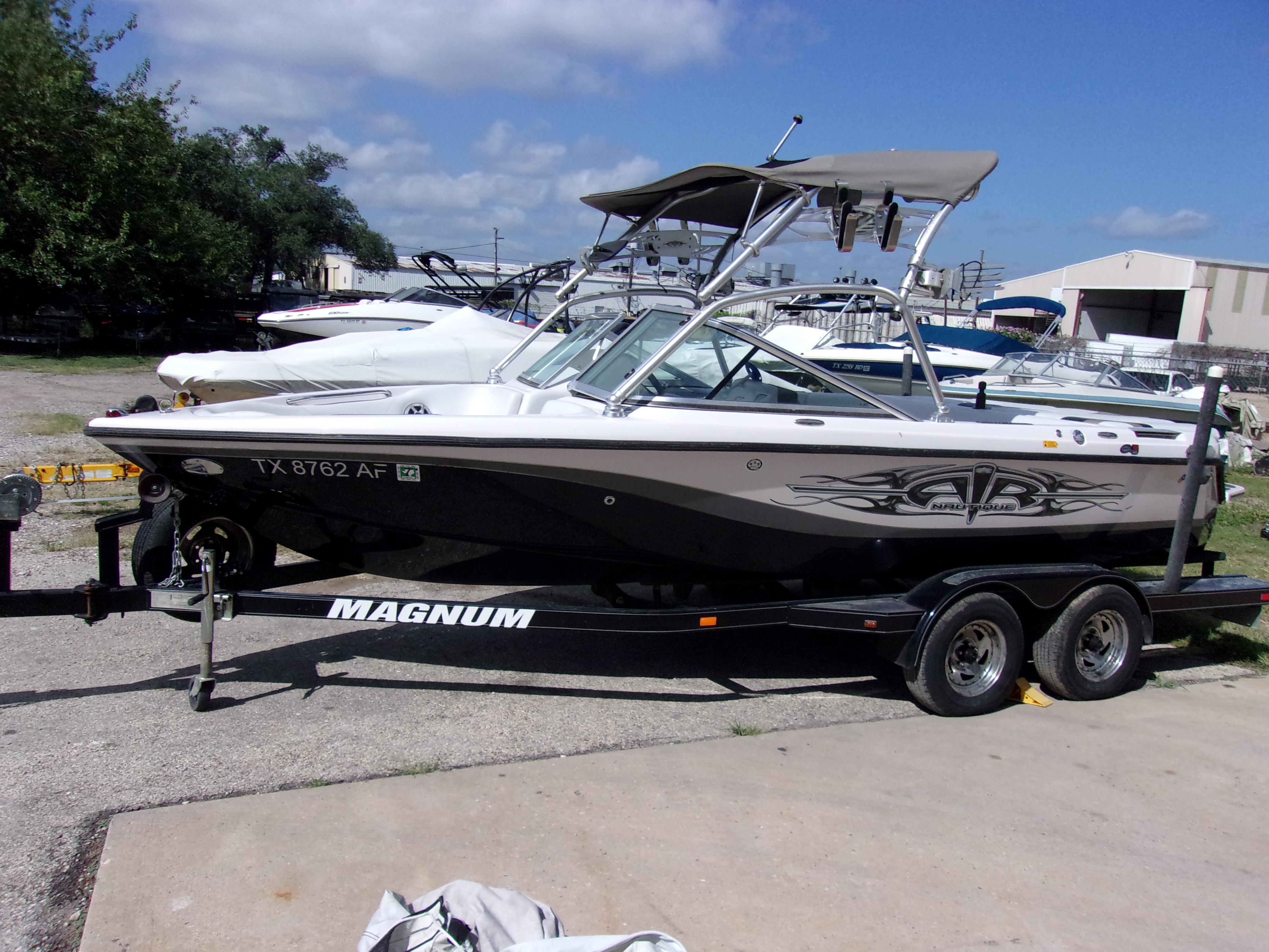 2006 Correct Craft SUPER AIR NAUTIQUE 210 TEAM EDITION