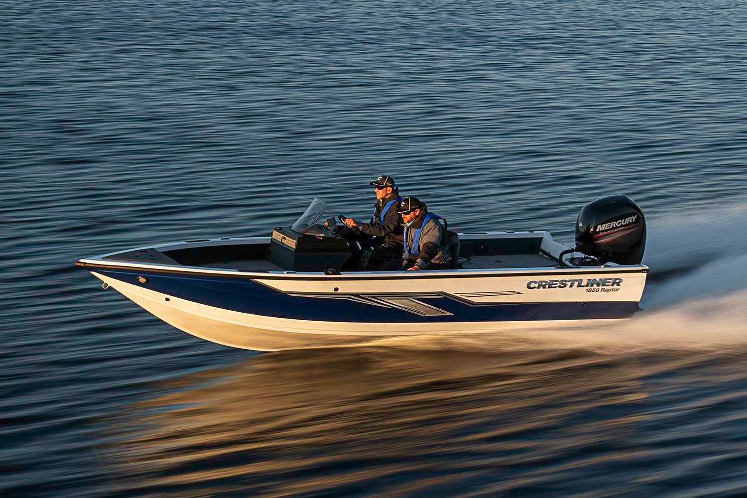 Crestliner Boat image