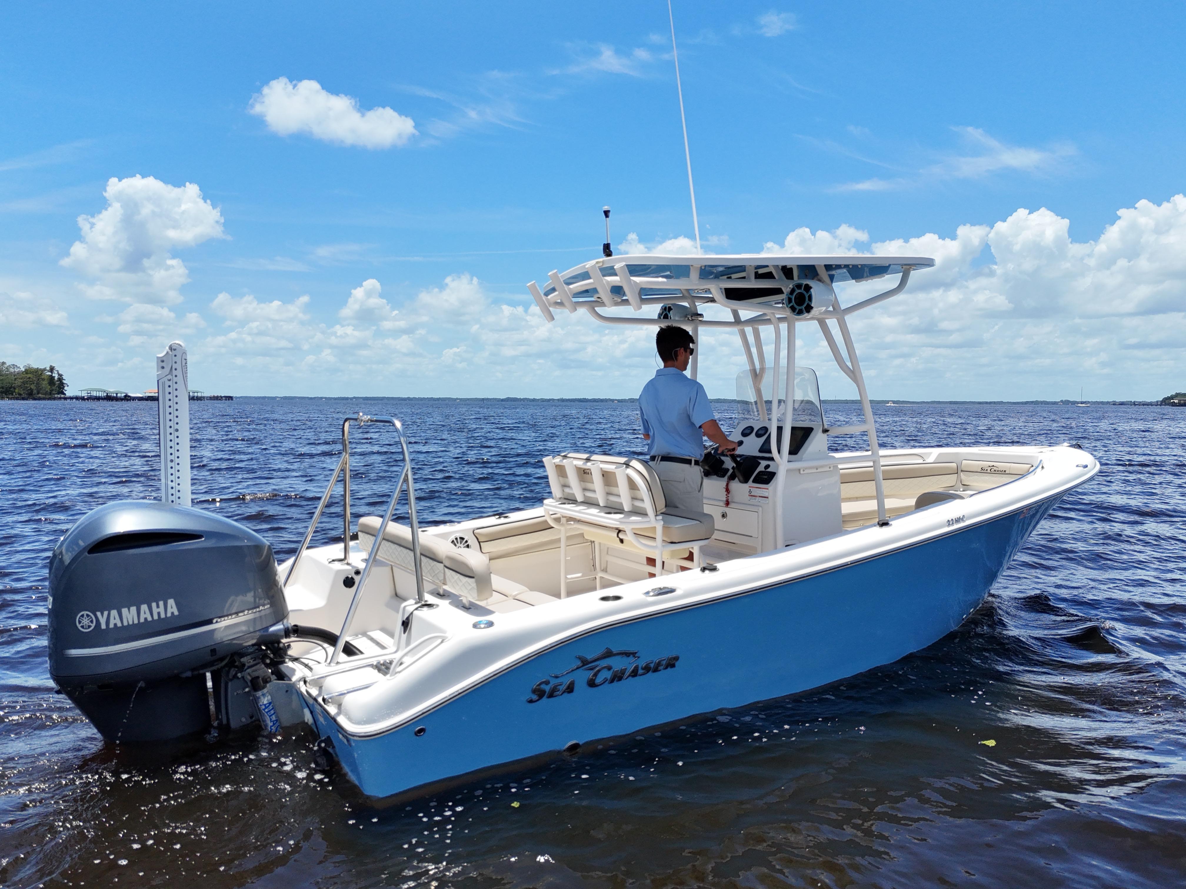 2021 Carolina Skiff Sea Chaser 22 HFC