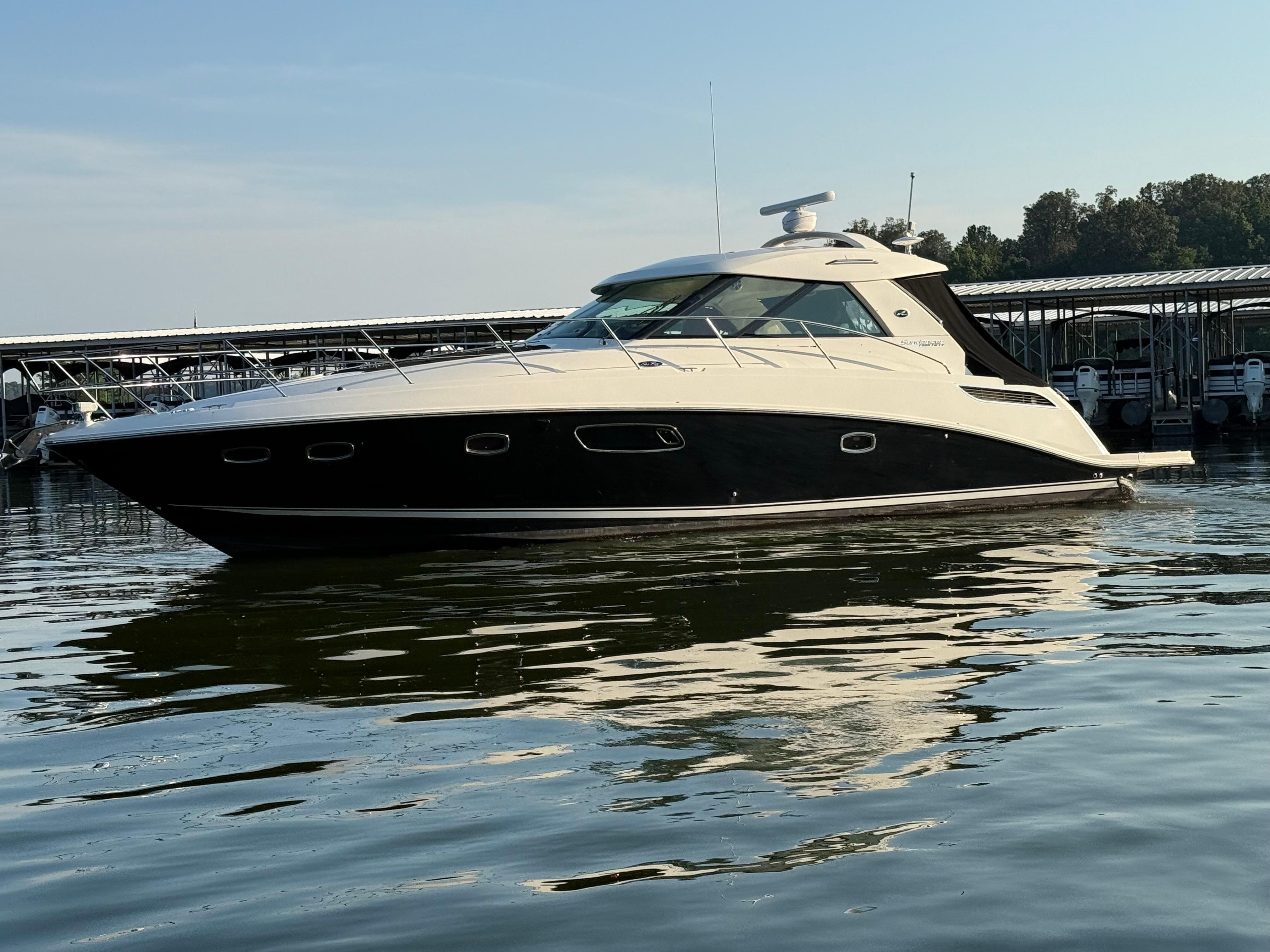 2011 Sea Ray 450 Sundancer