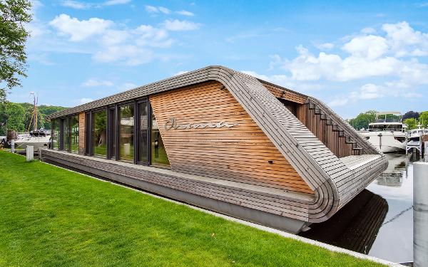 Custom Floating Villa