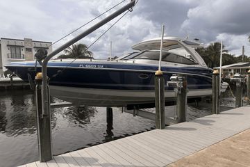 2020 Formula 330 Crossover Bowrider