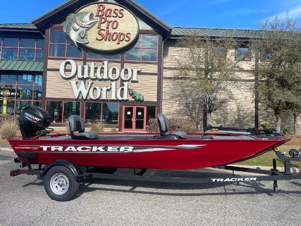 Tracker Panfish 17 2025 Tracker Panfish 17 boat in front of Bass Pro Shops Outdoor World.