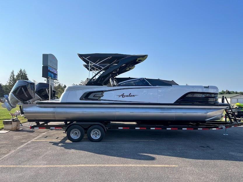 2023 Avalon Excalibur 2785 Twin QL