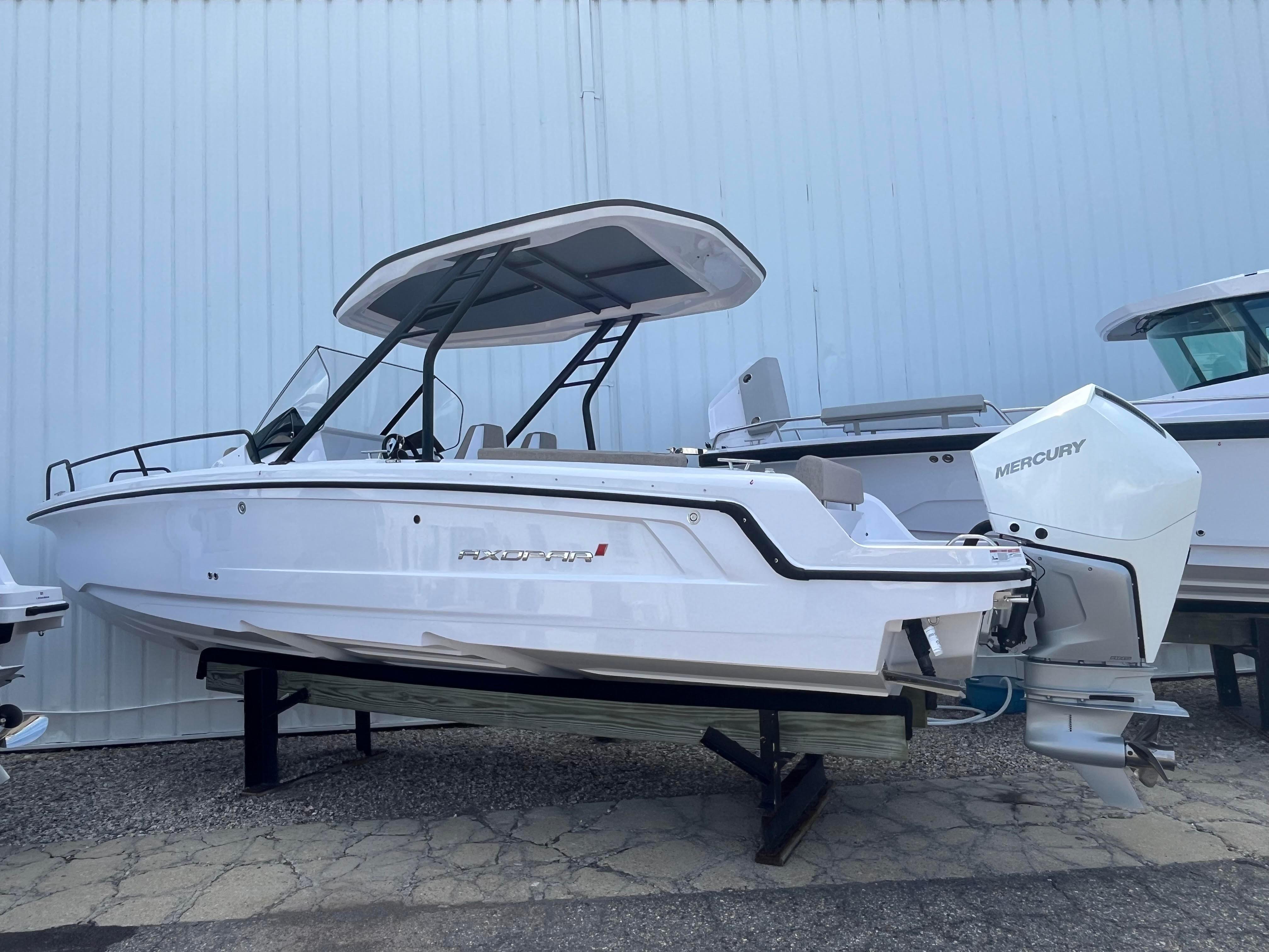 2025 Axopar 25 Cross Top