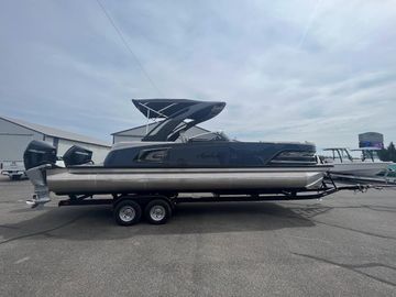 2022 Avalon Excalibur 27 Twin Quad Lounge
