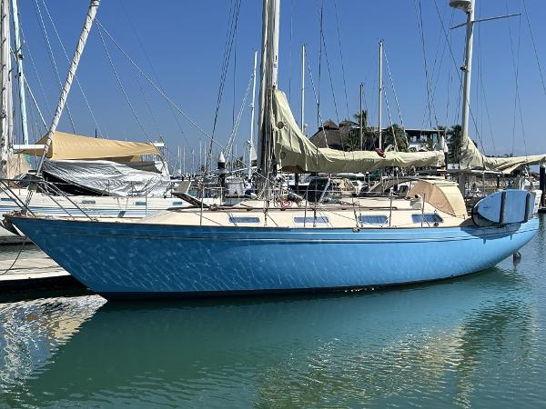 1985 Camper & Nicholsons 40ft Ketch