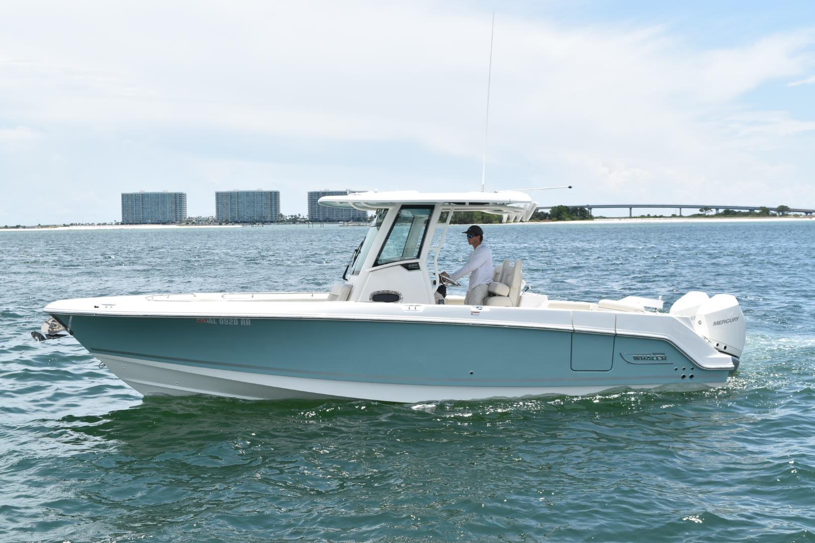 2023 Boston Whaler 280 Outrage