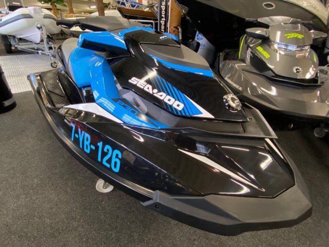 Sea-Doo GTR 230