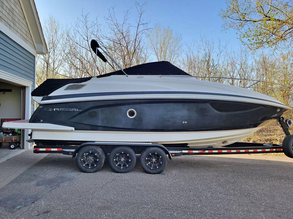 2013 Regal 28 Express, Minnetonka Minnesota - boats.com