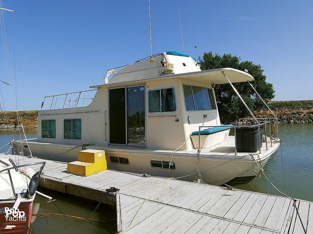 Used houseboat best sale for sale