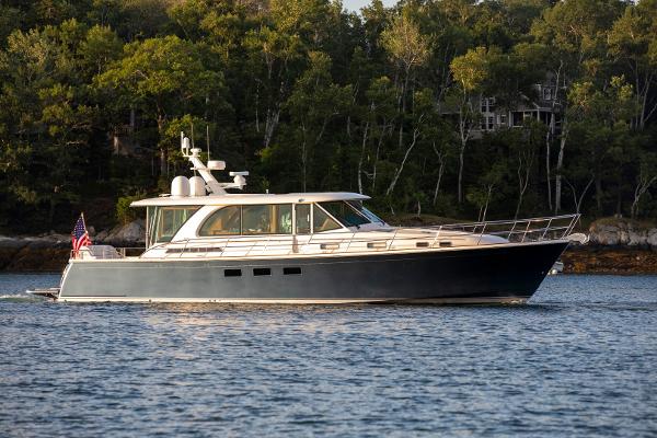 2021 Sabre 58 Salon Express