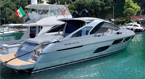 Pershing 5x Pershing 5x
