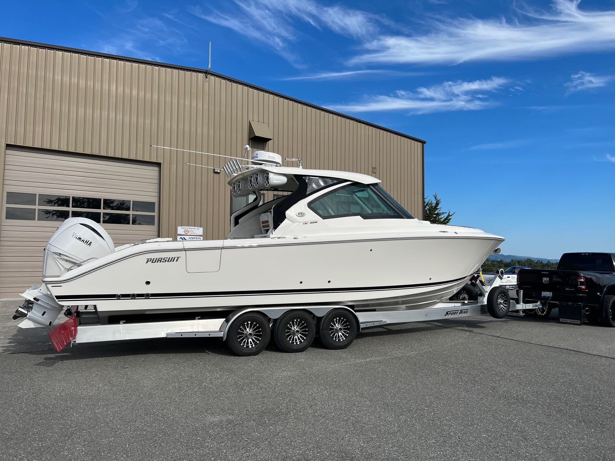 2021 Pursuit DC 326, Stanwood Washington - boats.com