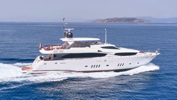 2010 Sunseeker 34 Metre Yacht