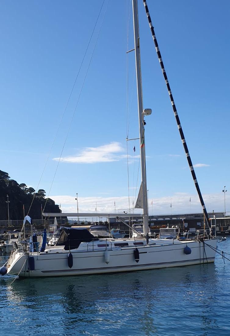 2006 Dufour 40 Owners Version