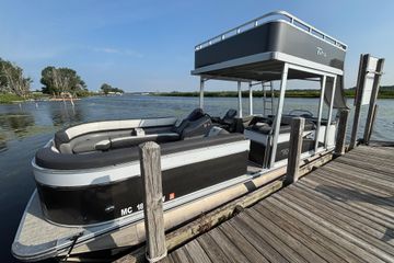 2023 Tahoe Pontoon CASCADE