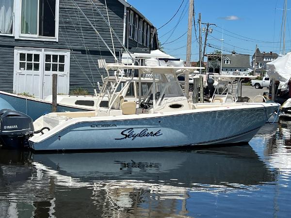Cobia 296 Center Console