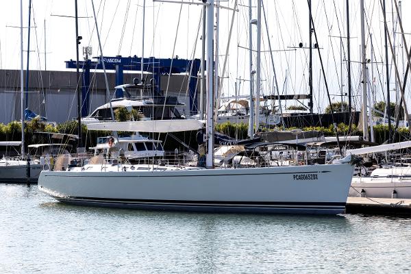 2002 Nautor Swan 70