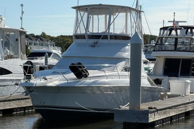2000 Silverton 37 Convertible